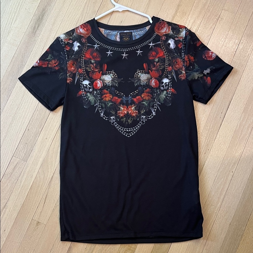 Zara Black Tee with Red Floral and Skull Design ( S )